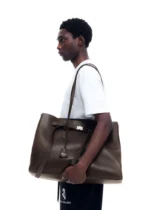 LEATHER HOLDALL TOTE DARK BROWN - Image 4