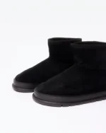 THE BIG BOOT BLACK - Image 4